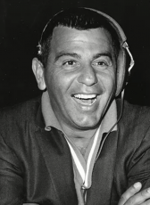 罗斯·巴格达萨里安