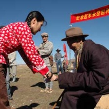 革命到底