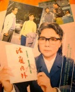 法庭內(nèi)外劇照