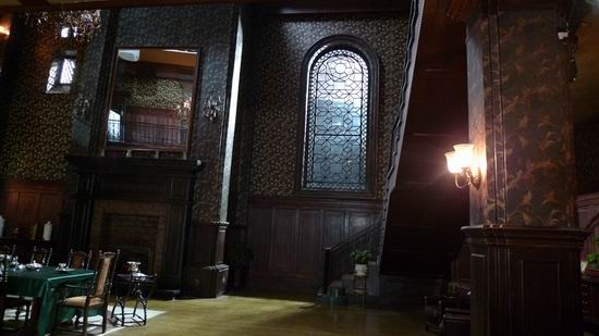 《风声》场景图――裘庄内景