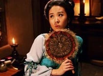 “唐吉可德”片场揭秘 苗圃热情奔放“爱上”王刚