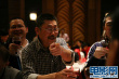 两岸三地导演把酒会友 何平与前辈侯孝贤交流