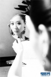 白冰尝试多变风格 “赫本”造型展现典雅冷艳