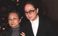 陳自強(qiáng)為母親在港設(shè)靈 林鳳嬌代表成龍到場致祭