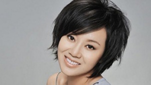 闫妮新片变身娇媚女人 闫妮“发嗲”自己难忍受