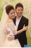 沙溢、胡可大婚乐翻天 姚晨、闫妮现身力挺老白