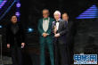 鄒懷文上臺領(lǐng)取終身成就獎 成就香港電影界傳奇