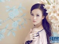 唐于鴻春日寫真溫情洋溢 五官精致佳人如畫