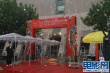 香港電影金像獎現(xiàn)場烏云密布 瓢潑大雨傾盆而下