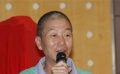 相声演员赵津生变身“聪明人” 拍电影展社区新貌