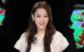 性感美女张馨予变身“星主播” 频繁吐舌扮可爱