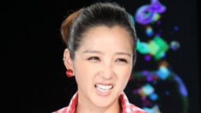 光影星播客何洁 呼吁送爱心包裹