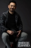 姜武拍攝最新時(shí)尚寫(xiě)真登雜志 盡情展現(xiàn)男人氣度