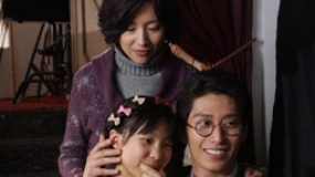 《秋之白華》預(yù)告片 竇驍、董潔演繹浪漫革命愛情