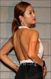 全慧彬火辣亮相 深V秀美背不慎走光露胸托