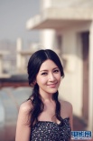 “阳光天使”刘梓妍清新写真 碎花短裙尽显淡雅