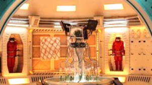 《全球热恋》概念版预告片 最昂贵场景太空舱曝光