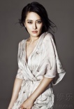 孟廣美寫真盡顯熟女氣質(zhì) 眼神冷艷魅惑十足