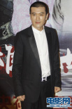 楊子女兒首度亮相 黃圣依避免被指炒作而缺席