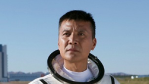 宇航员《飞天》壮志凌云 常石磊温婉飘渺另类演绎