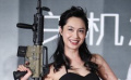 朱茵无暇结婚享受恋爱感觉 发布会现场帮记者说媒