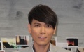 杨宗纬为新专辑封面揭幕 不会在演唱会上秀身材