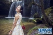 江一燕时尚森女返璞归真 海外大片展性感风情