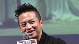 邓超发布会大肆“选美” 孙俪献唱“有如儿助”