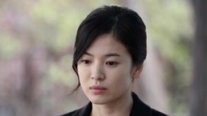 韩国电影《今天》预告 宋慧乔意外失去挚爱难自拔