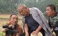 李易祥带领村民办“村晚” 于谦前来客串审查员