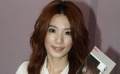 田馥甄签唱会不愿多谈Selina 大方回应微博风波