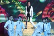《追梦人》歌舞表演 黄又南演唱获观众好评