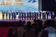 金鸡百花电影节评委集体亮相 与观众挥手道别