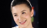 知性美女小宋佳溫情講述 倡導愛心包裹暖冬行動