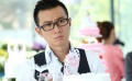 文章變身“娘娘腔”筷子哥 為“失戀”驟減20斤