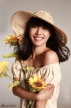 白百何再拍“治愈系”写真 笑容甜美皮肤水嫩