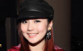 李小龙限量版纪念银币发行 刘谦绯闻女友李蕴现身