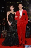 TVB红毯女星秀美腿 胡杏儿、胡定欣黑白天鹅PK
