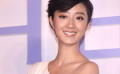 桂纶镁裸肩短裙彰显高贵气质 自称与陈柏霖像情人