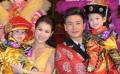 黄宗泽、胡杏儿出席活动秀恩爱 坦言无结婚计划