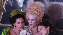 《再见，我的皇后》片段 法国古装戏宫女换国母