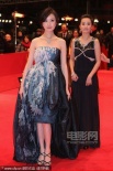 《金陵十三釵》柏林首映 倪妮低胸禮服華麗現(xiàn)身