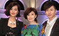 欧弟、贾静雯再聚首 莎莎性感爆乳亮相自嘲年龄