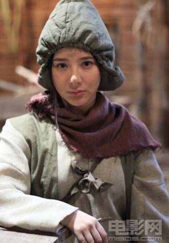 灰头土脸的乞丐