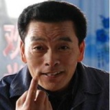 杨宝龙