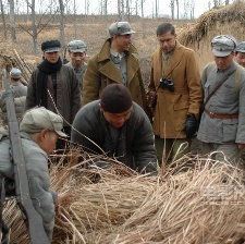 孔慶德生死護(hù)送卡爾遜