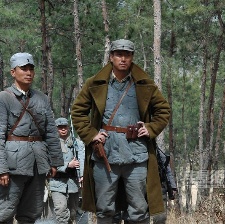 孔慶德生死護(hù)送卡爾遜