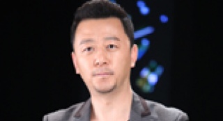 從話劇舞臺(tái)轉(zhuǎn)戰(zhàn)大銀幕 實(shí)力男星郭濤頻塑經(jīng)典形象