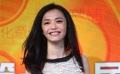 姚晨白色羽毛裙現(xiàn)身大影節(jié) 笑稱到大影節(jié)像回娘家