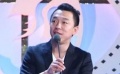 黄渤搞怪耍宝“摸”出影后 调侃好友“贱”气十足